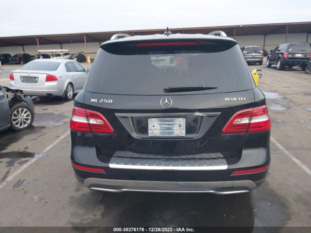4JGDA0EB0FA492214 Mercedes-Benz Ml 250 Bluetec 4matic