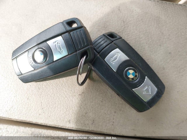 2009 BMW 528I VIN: WBANU53539C120088