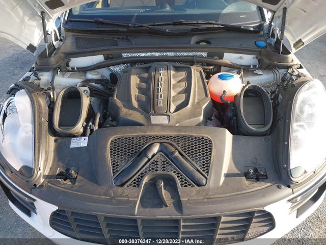 2018 PORSCHE MACAN WP1AB2A54JLB38109 Photo 9