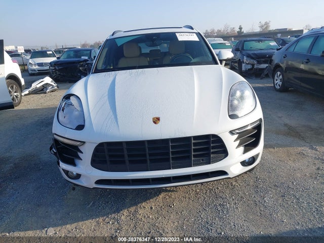 WP1AB2A54JLB38109 Porsche MACAN S