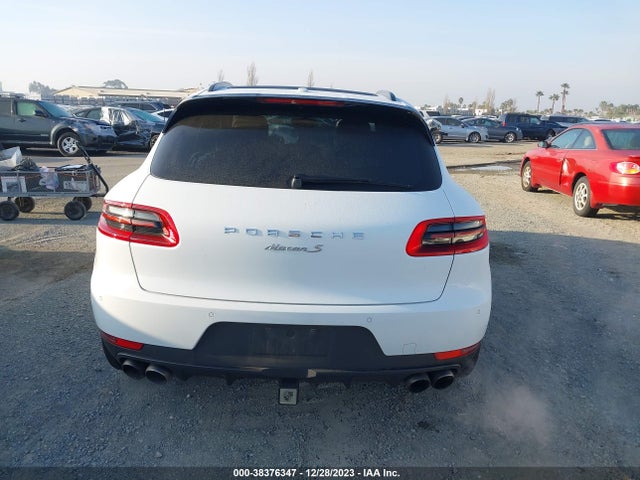 WP1AB2A54JLB38109 Porsche MACAN S
