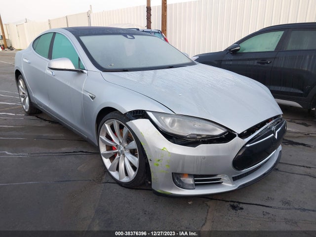 2014 TESLA MODEL S 5YJSA1H26EFP63358 Photo 5
