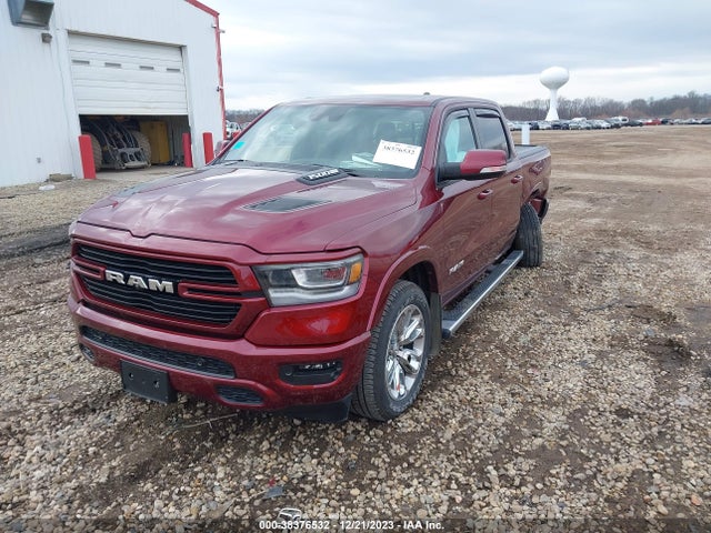 RAM 1500 Laramie  4x4 5'7 Box 2022 1C6RRFJG2NN364112 Image 2
