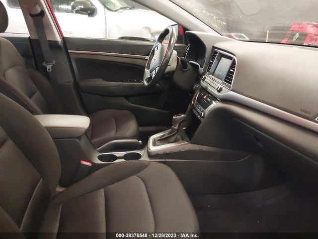 Hyundai Elantra Value Edition 2017 5NPD84LF5HH189356 Image 5