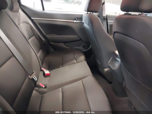 Hyundai Elantra Value Edition 2017 5NPD84LF5HH189356 Image 8