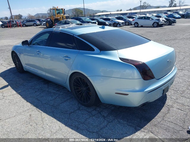 2013 JAGUAR XJ SAJWA2G13DLV53684 Photo 2