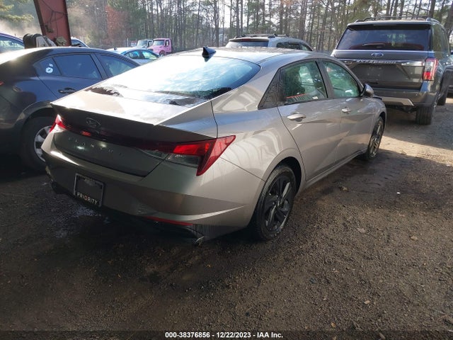 Hyundai ELANTRA SEL 2022 KMHLM4AG7NU350189 Image 4