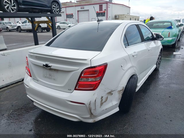 Chevrolet Sonic Lt Auto 2017 1G1JD5SG6H4149154 Image 4