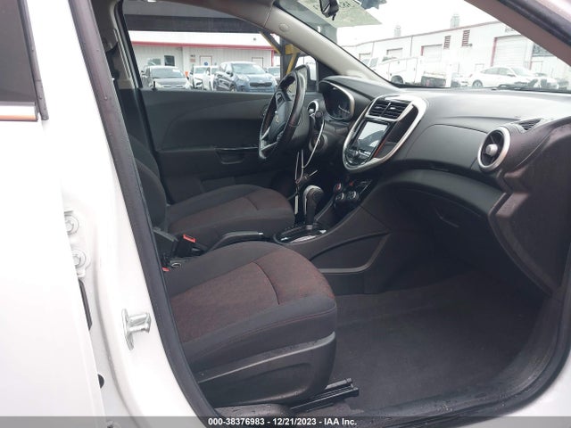 Chevrolet Sonic Lt Auto 2017 1G1JD5SG6H4149154 Image 5
