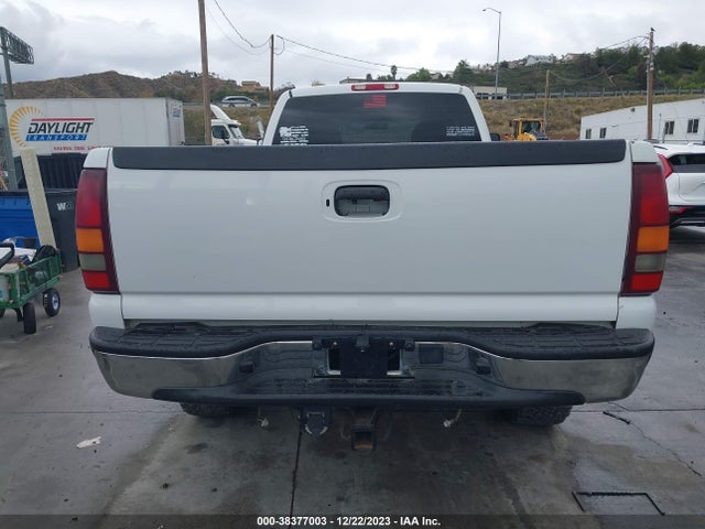 2000 CHEVROLET SILVERADO 2500 VIN: 1GCGC29U2YE415911