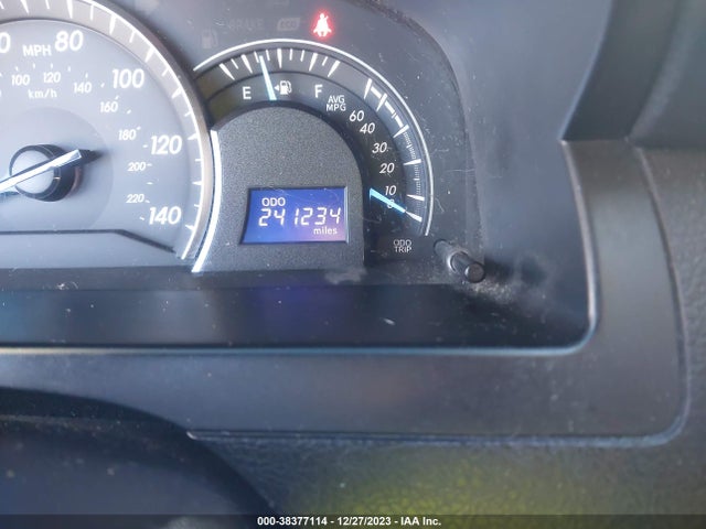 2014 TOYOTA CAMRY LE VIN: 4T1BF1FK2EU409201