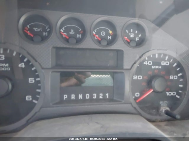 2008 FORD F-350 XL/XLT VIN: 1FDSF30598EB76057