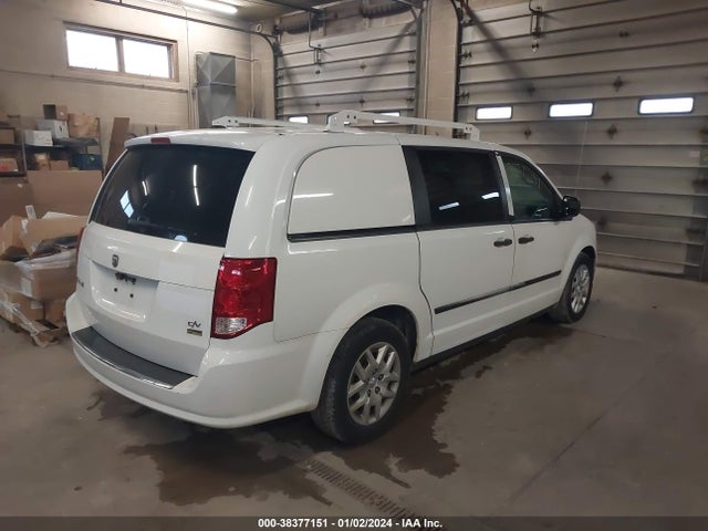 2C4JRGAG5FR701274 RAM Cargo Tradesman