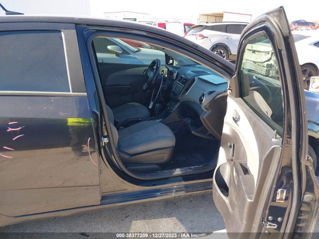 Chevrolet Sonic Ls Auto 2014 1G1JA5SH2E4171309 Image 5