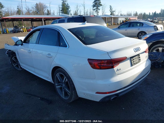 WAUENAF42JA056778 Audi A4 2.0t Premium/2.0t Tech Premium
