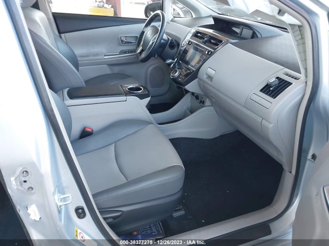 2015 TOYOTA PRIUS V FOUR VIN: JTDZN3EU2FJ033705