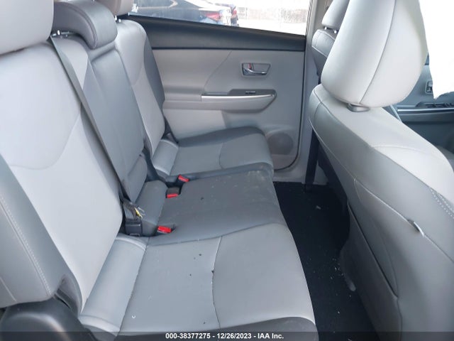2015 TOYOTA PRIUS V FOUR VIN: JTDZN3EU2FJ033705