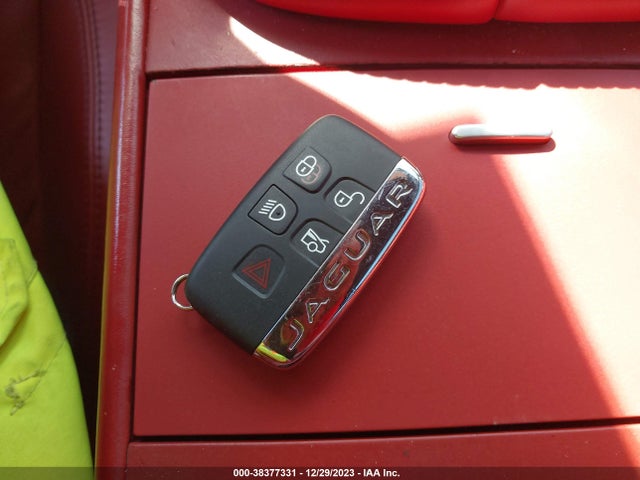 2015 JAGUAR F-TYPE SAJWA6DA7FMK15827 Photo 10