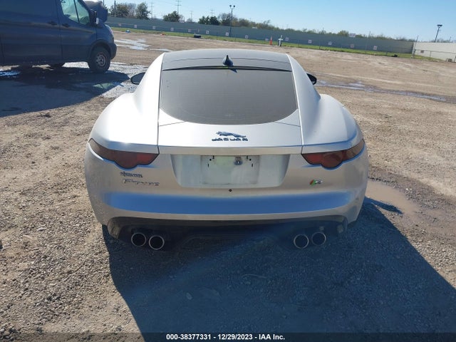 Jaguar F-TYPE R 2015 SAJWA6DA7FMK15827 Image 17