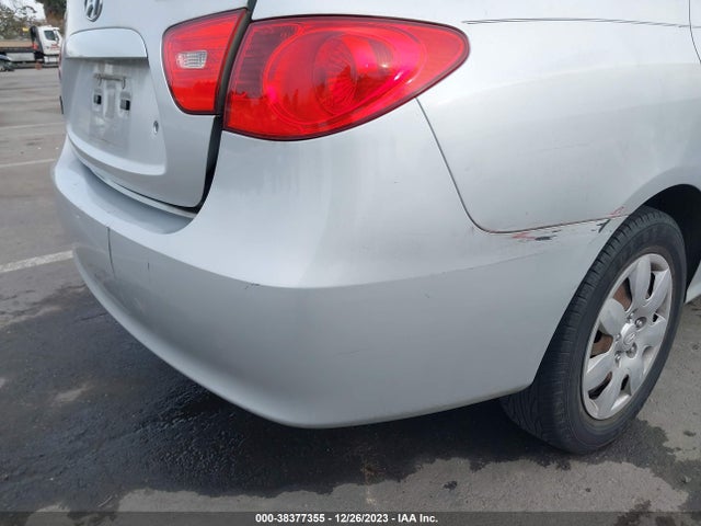 2008 HYUNDAI ELANTRA GLS/SE VIN: KMHDU46D18U401869