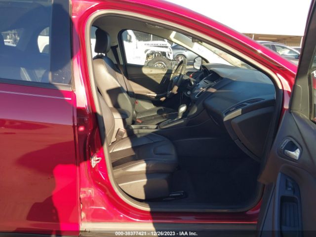 1FADP3K24FL356865 Ford FOCUS SE