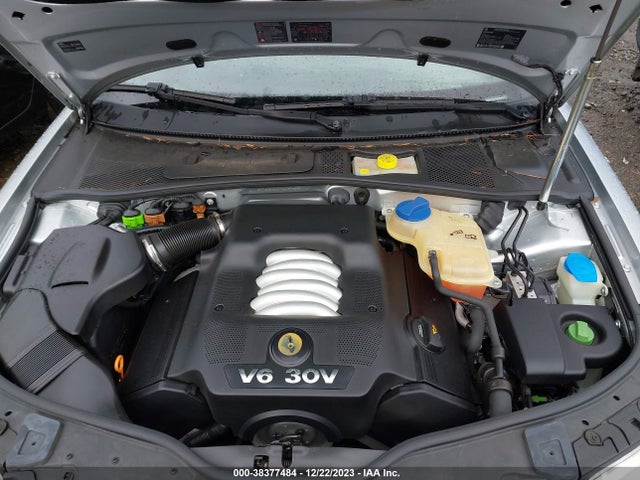 Продажа на аукционе авто 2003 Volkswagen Passat Glx, vin: WVWWH63B23E466197, номер лота: 38377484