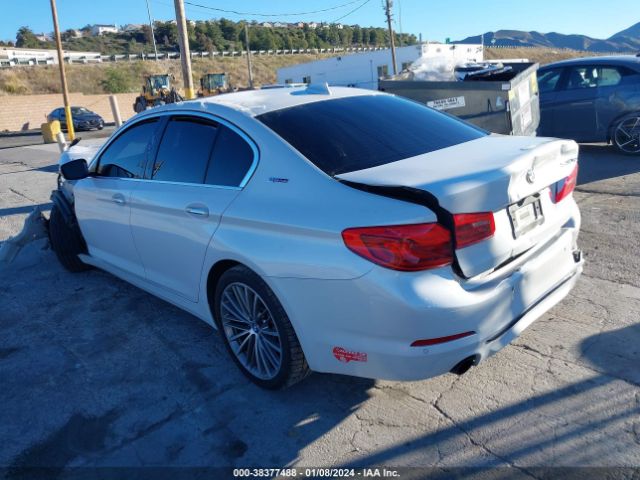 WBAJA9C53JB033364 BMW 530e Iperformance