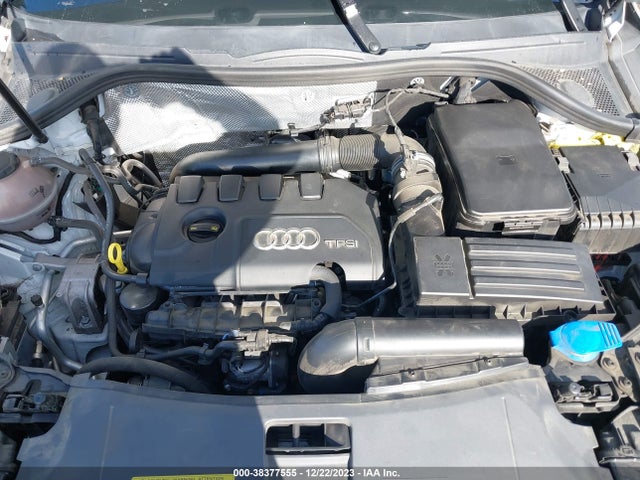 WA1JCCFS0JR012209 Audi Q3 2.0t Premium/2.0t Sport Premium