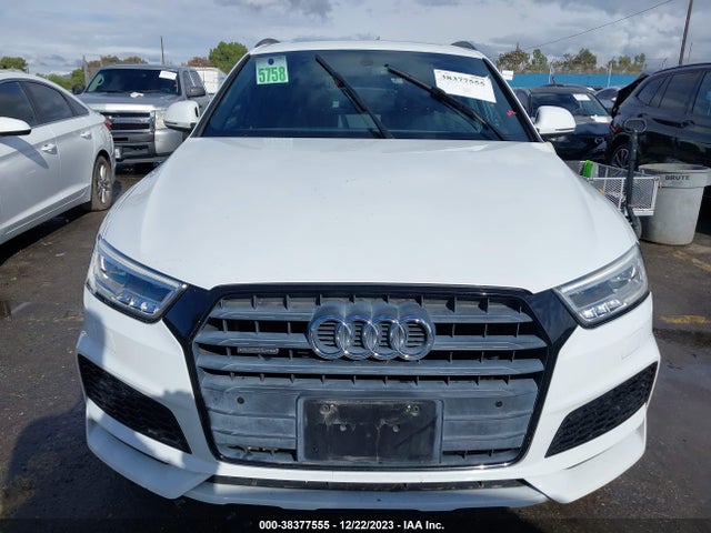 WA1JCCFS0JR012209 Audi Q3 2.0t Premium/2.0t Sport Premium