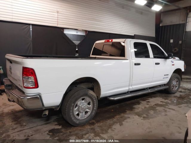 3C6UR5HJ1NG354542 RAM 2500