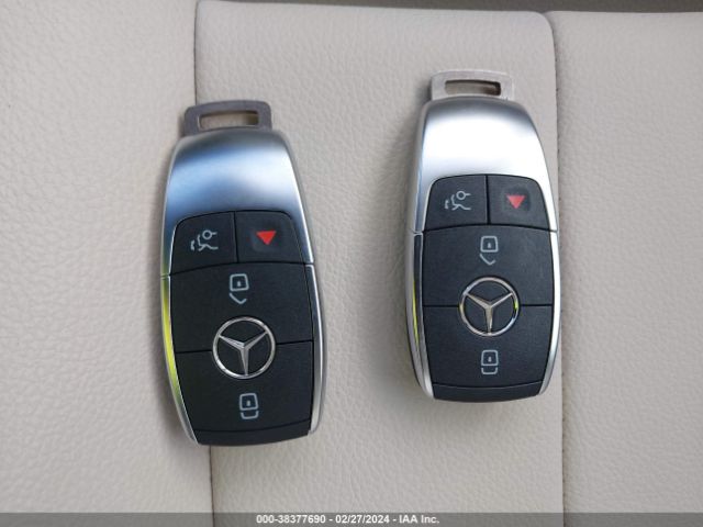 W1N9M0KB3PN026060 Mercedes-Benz Eqb 300 Suv 4matic