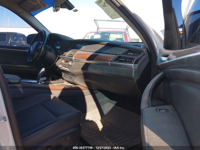 2012 BMW X5 XDRIVE35D VIN: 5UXZW0C56CL666391