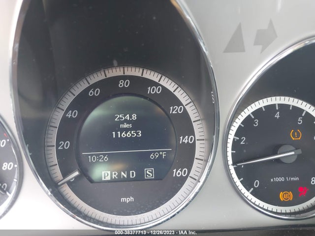 2009 MERCEDES-BENZ C 300 LUXURY/SPORT VIN: WDDGF54X49R071699