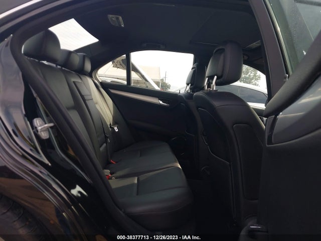 2009 MERCEDES-BENZ C 300 LUXURY/SPORT VIN: WDDGF54X49R071699
