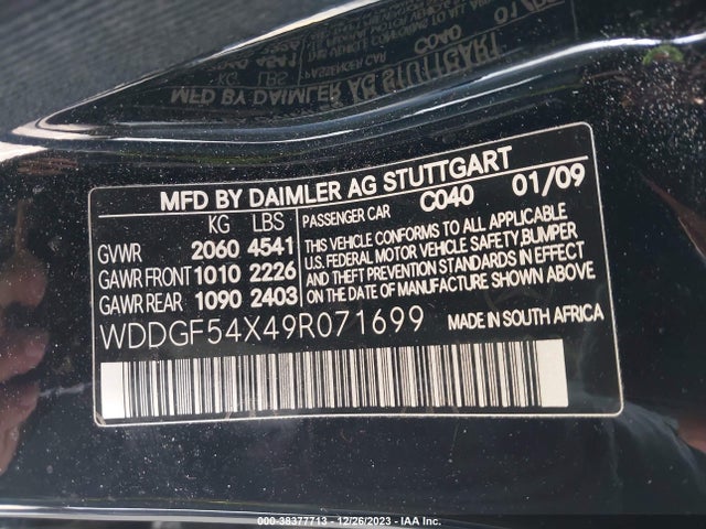 2009 MERCEDES-BENZ C 300 LUXURY/SPORT VIN: WDDGF54X49R071699