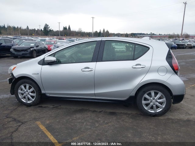Toyota Prius C Four/one/three/two 2017 JTDKDTB30H1591040 Image 15