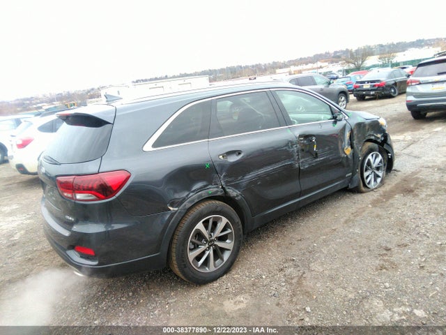 2019 KIA SORENTO 3.3L EX VIN: 5XYPHDA51KG465795