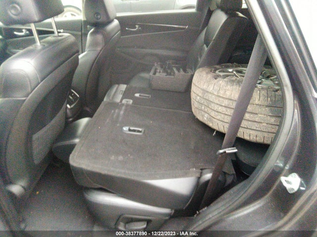 2019 KIA SORENTO 3.3L EX VIN: 5XYPHDA51KG465795