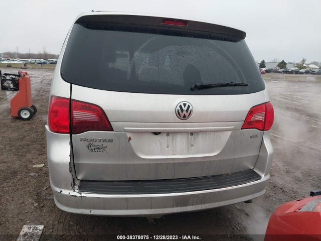 2010 VOLKSWAGEN ROUTAN SEL PREMIUM VIN: 2V4RW6DX4AR333394