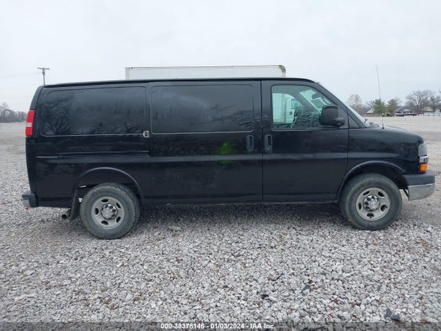 Chevrolet Express 2500 Work Van 2015 1GCWGFCF2F1184904 Image 13