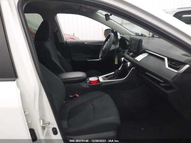 2020 TOYOTA RAV4 LE VIN: 2T3G1RFVXLC105004