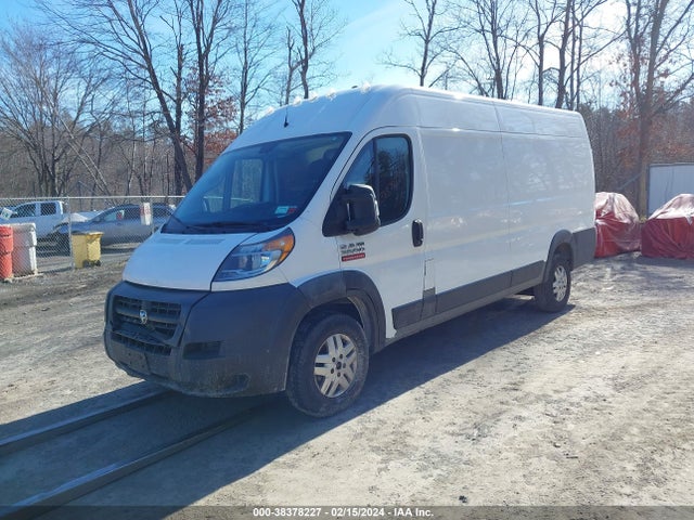 3C6URVJG2JE161983 RAM Promaster 3500 Cargo Van High Roof 159 Wb Ext
