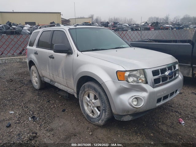 2010 FORD ESCAPE XLT VIN: 1FMCU0D74AKD38530