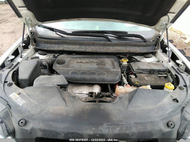 2019 JEEP CHEROKEE LATITUDE 4X4 VIN: 1C4PJMCB9KD346639