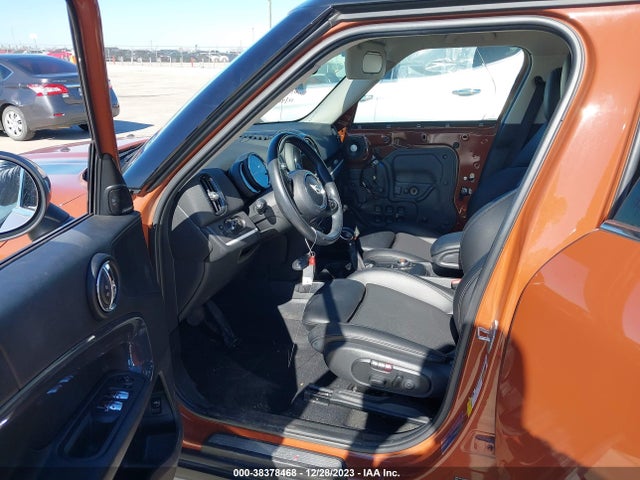 2018 MINI COUNTRYMAN WMZYT3C33J3E00008 Photo 4