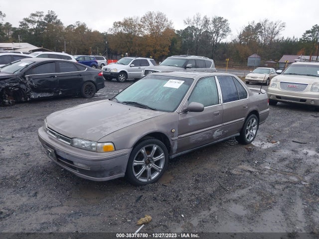 1993 HONDA ACCORD EX VIN: 1HGCB7679PA055993