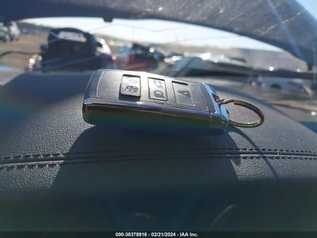 2020 JAGUAR E-PACE SADFP2FXXL1Z76747 Photo 10