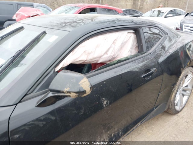 Chevrolet Camaro 2lt 2017 1G1FD1RX8H0107001 Image 15