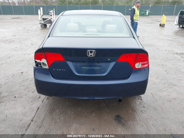2008 HONDA CIVIC LX VIN: 1HGFA16558L113535