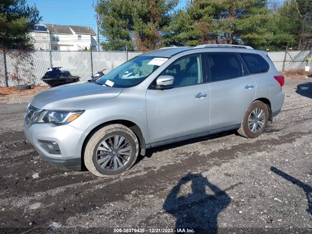 2017 NISSAN PATHFINDER SV VIN: 5N1DR2MM9HC632601